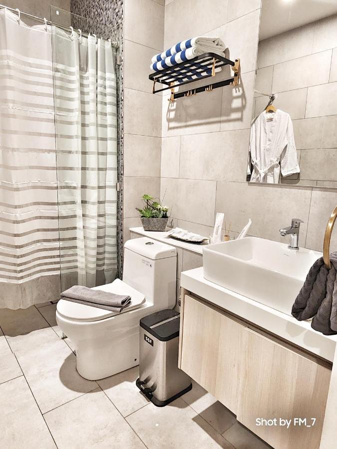 Seaview Luxury Suites At The Shore كوتا كينابالو المظهر الخارجي الصورة