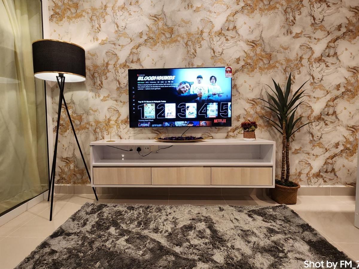 Seaview Luxury Suites At The Shore كوتا كينابالو المظهر الخارجي الصورة